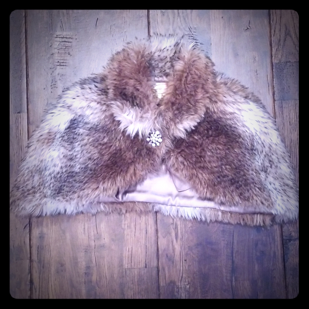 Little girls fur shawl